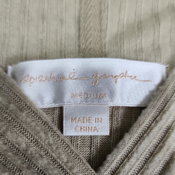 Spiritual Gangster Mila Pullover Cropped Hooded Sweater - Women's - Picture 9 of 11